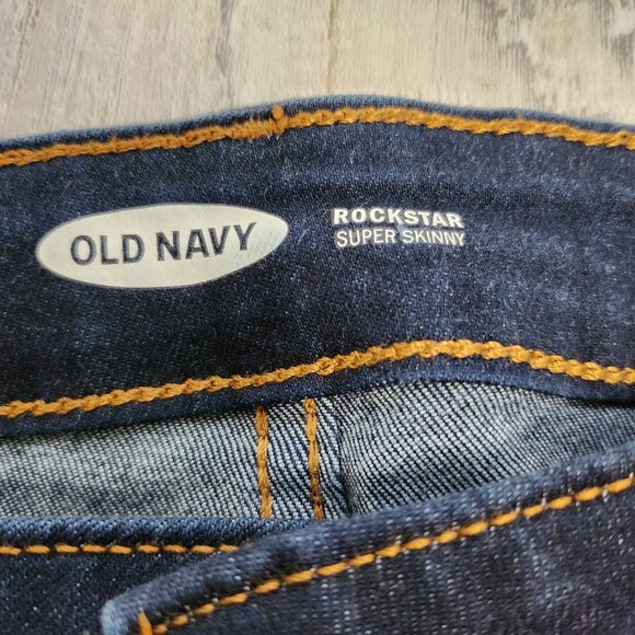 2-Old Navy ROCKSTAR Jeans Super Skinny Size 12 - Picture 3 of 12